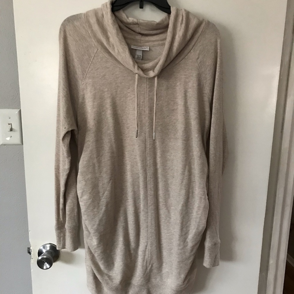 Cowl neck lightweight maternity top
